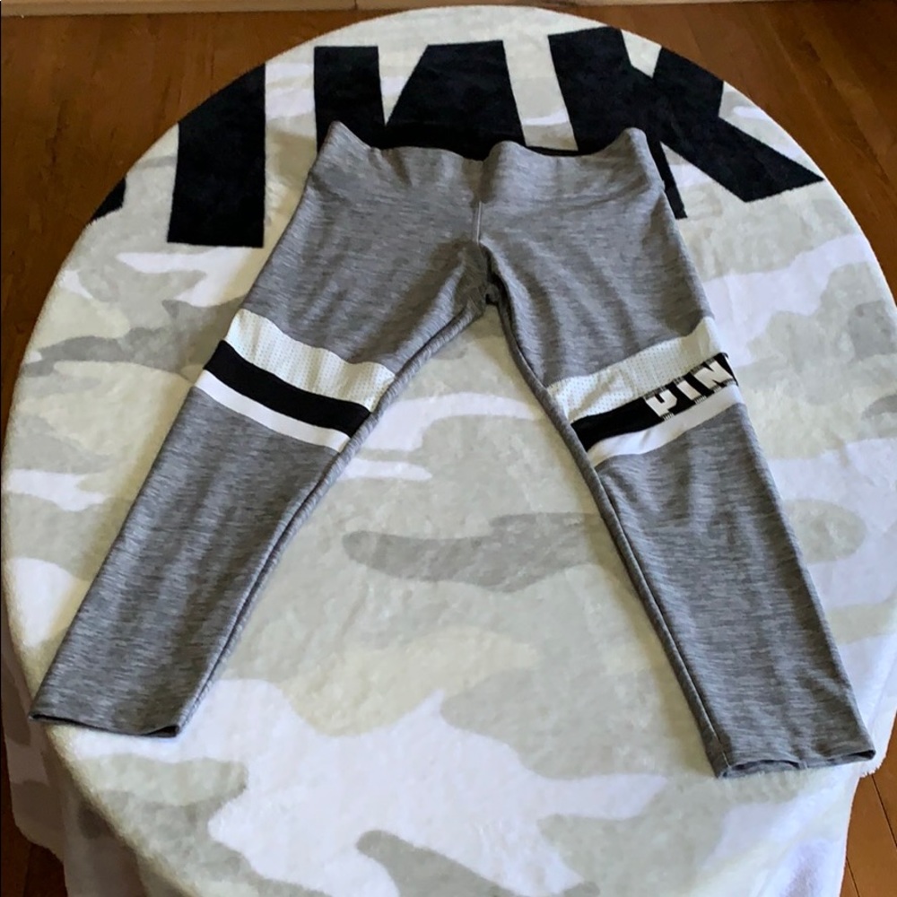 Women’s pink Victoria’s Secret Crops leggings